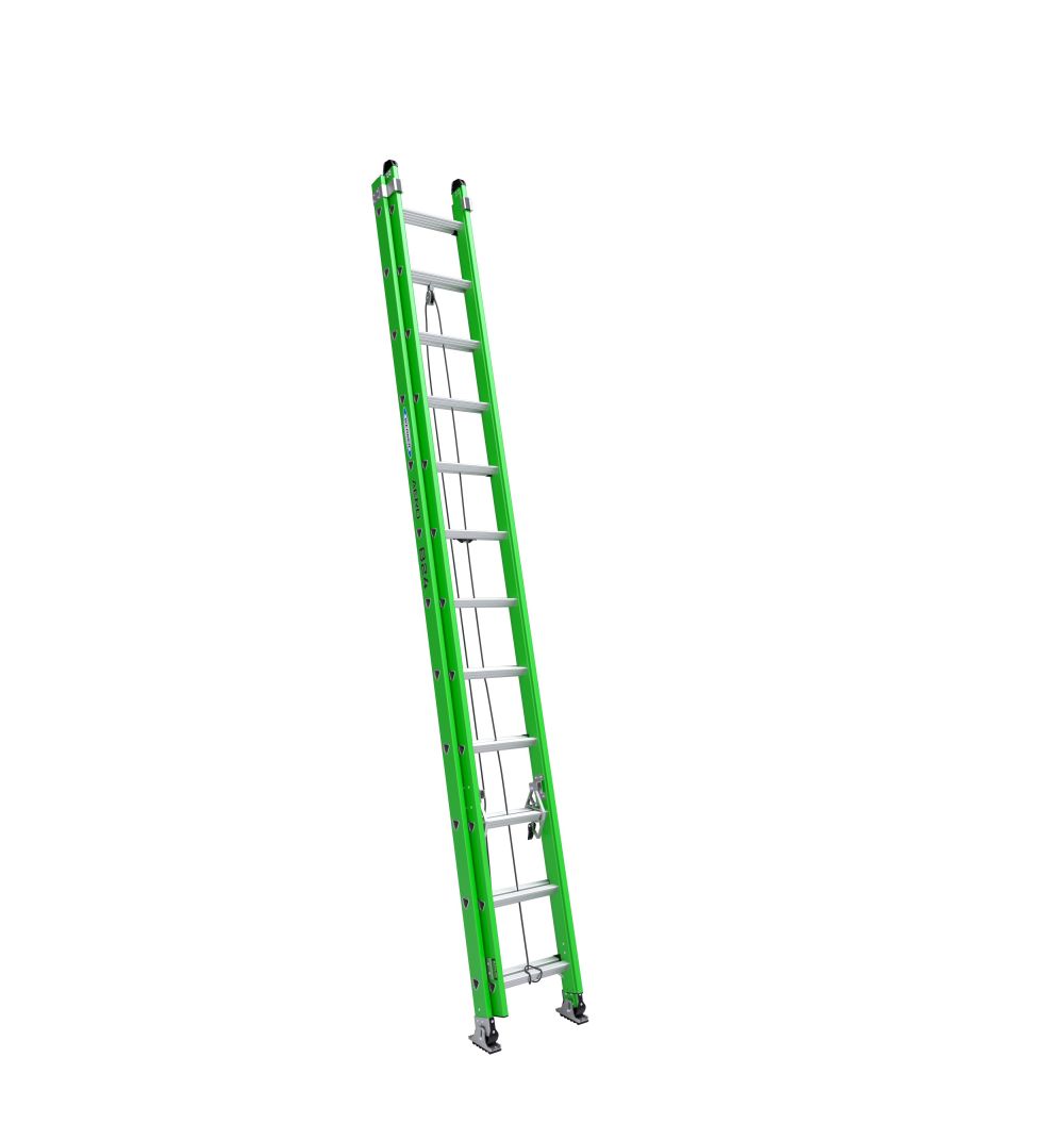 Werner AERO Extension Ladder 24' TYPE IAA Fiberglass Box Rail/Tri Rung