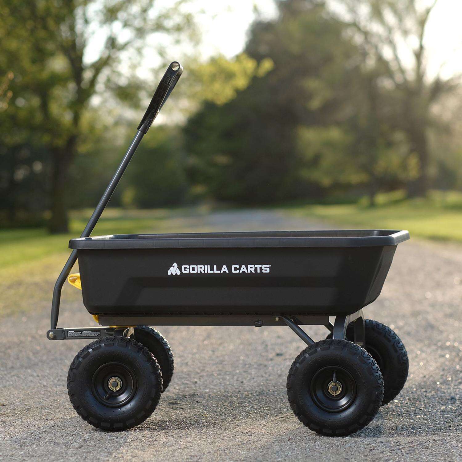 Gorilla Carts Poly Dump Cart 600 lb. cap.