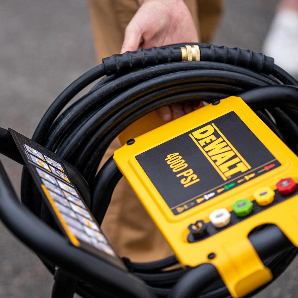 DEWALT Professional Gas Pressure Washer 4000 PSI at 35 GPM HONDA with AAA Triplex Plunger Pump Cold Water 49 State ;