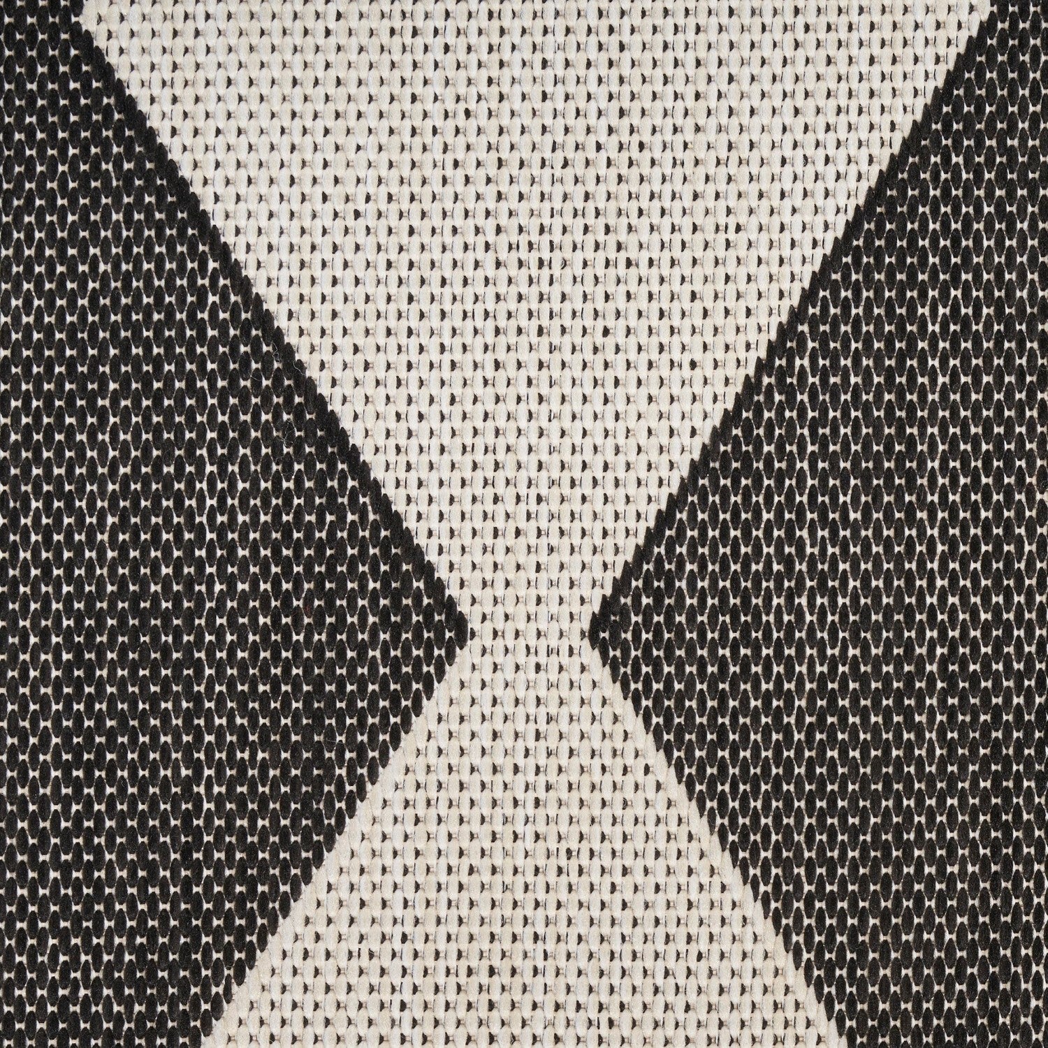 Positano Indoor/Outdoor Black Geometric Rug