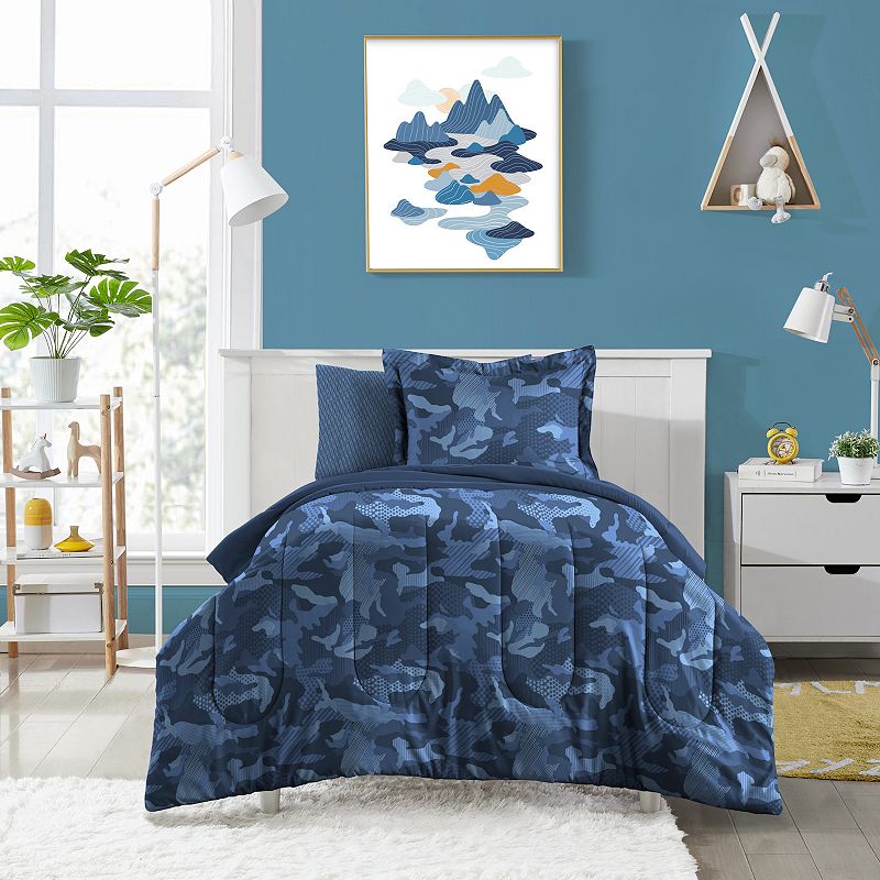 Dream Factory Geo Camo Bed Set