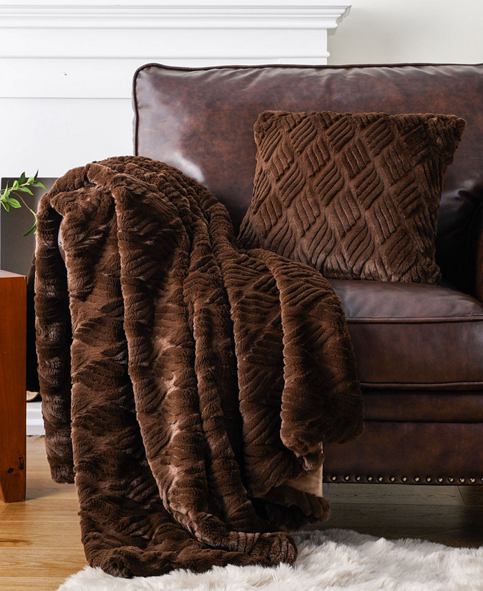 Battilo Cozy Carved Wave Faux Fur Throw， 60 x 80