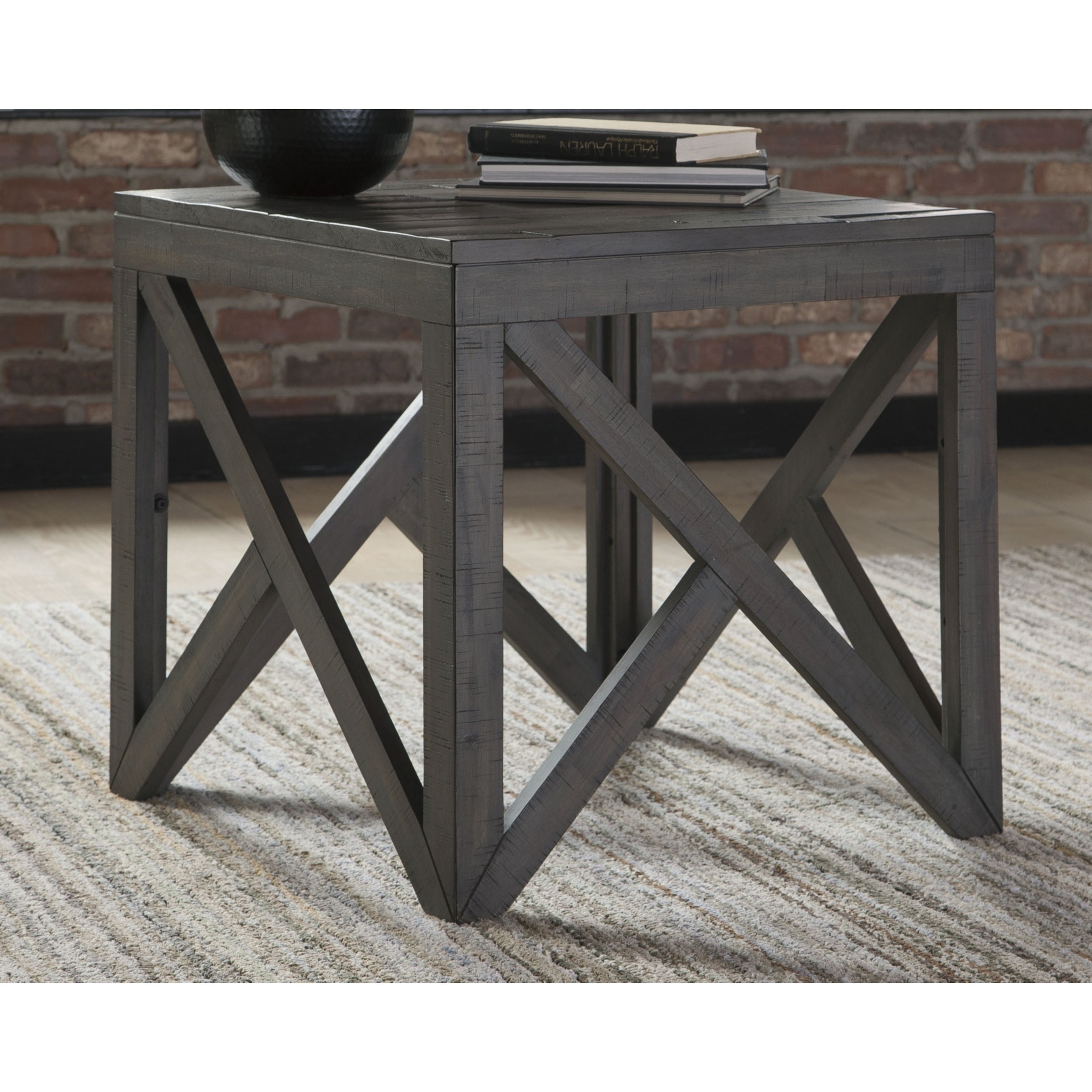 Haroflyn Gray Contemporary End Table