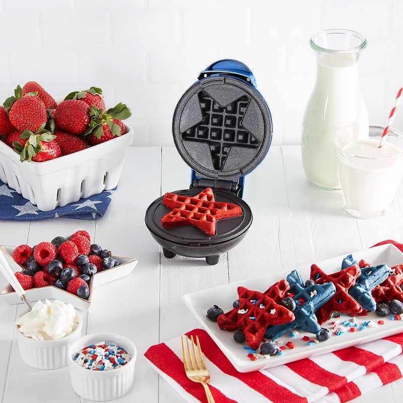 Dash Mini Star Waffle Maker