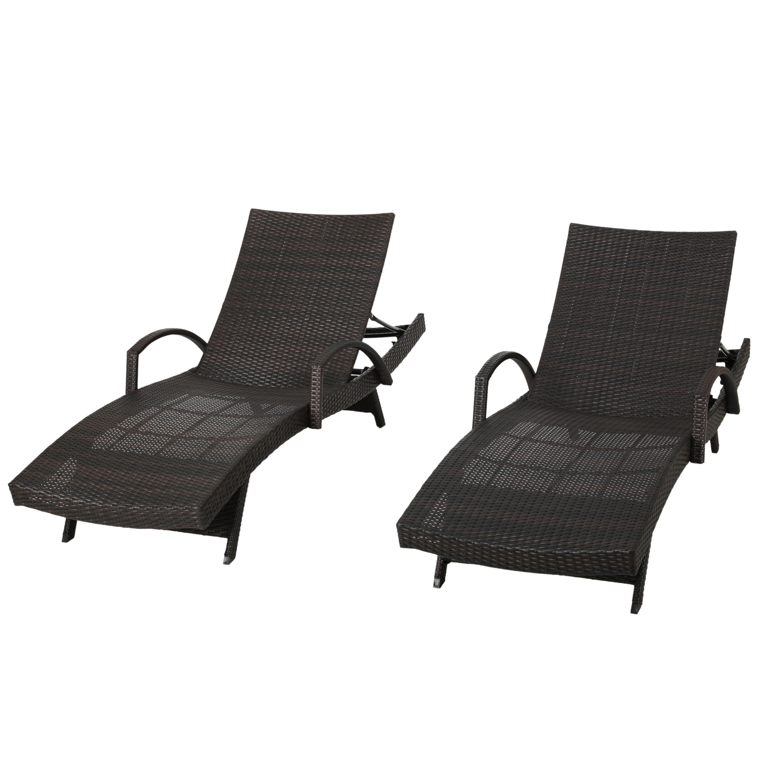 Lakeport Brown Wicker Curved Outdoor Chaise Lounge Chair w/ Arms