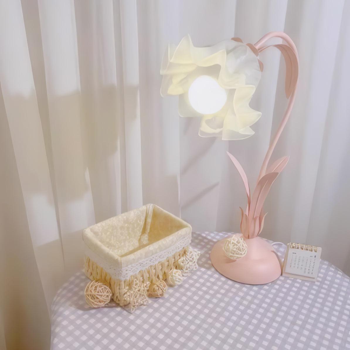 Lily of the Valley Table Lamp