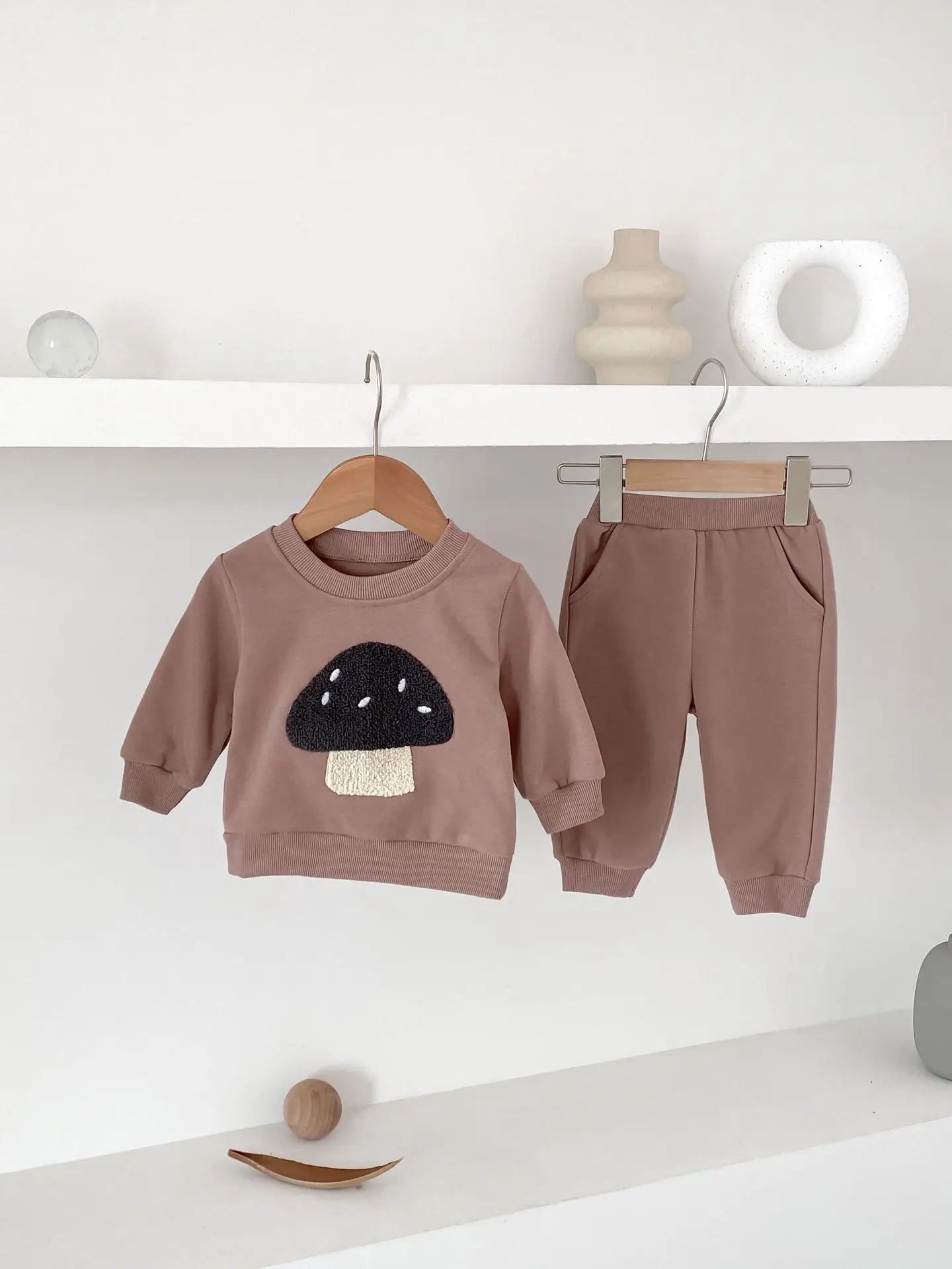 Korean Style Casual Spring Suit: Fruit Print Sweatshirt Set for Boys Girls, O-Neck Sweatshirt Pants 2PCS Set, Trendy Fashionable