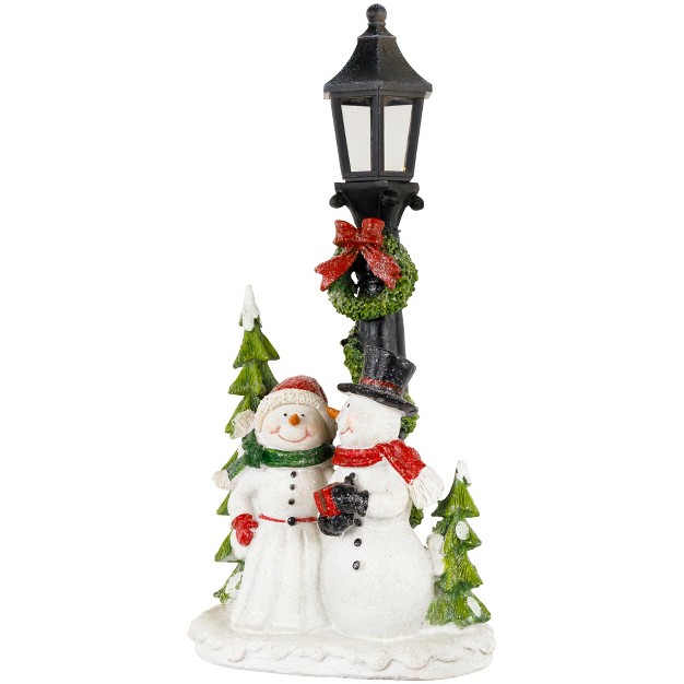 Lighted Snow Couple Under Street Lamp Christmas Figure