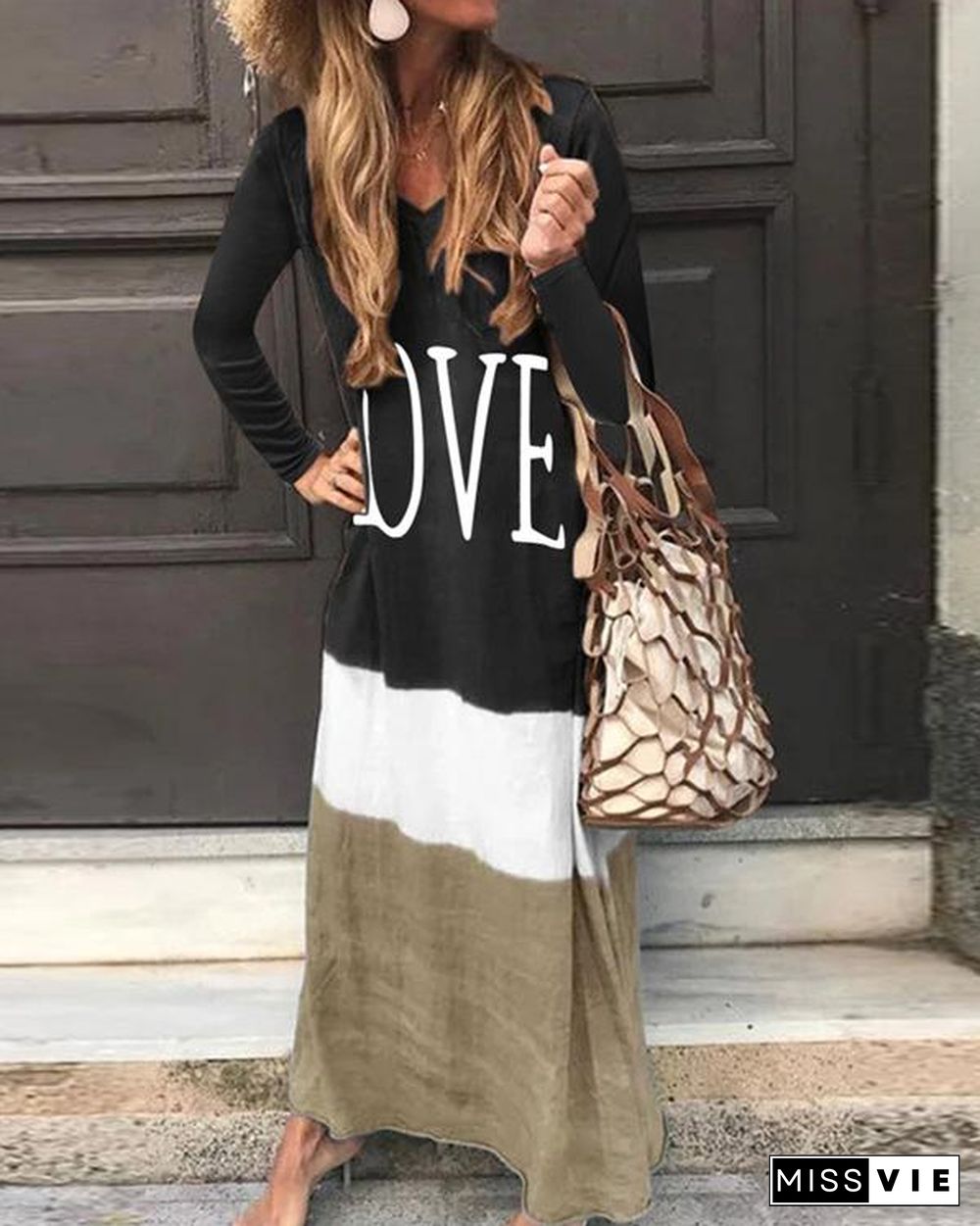 Color Block Contrast Letter Print Long Sleeve Maxi Shift Dress