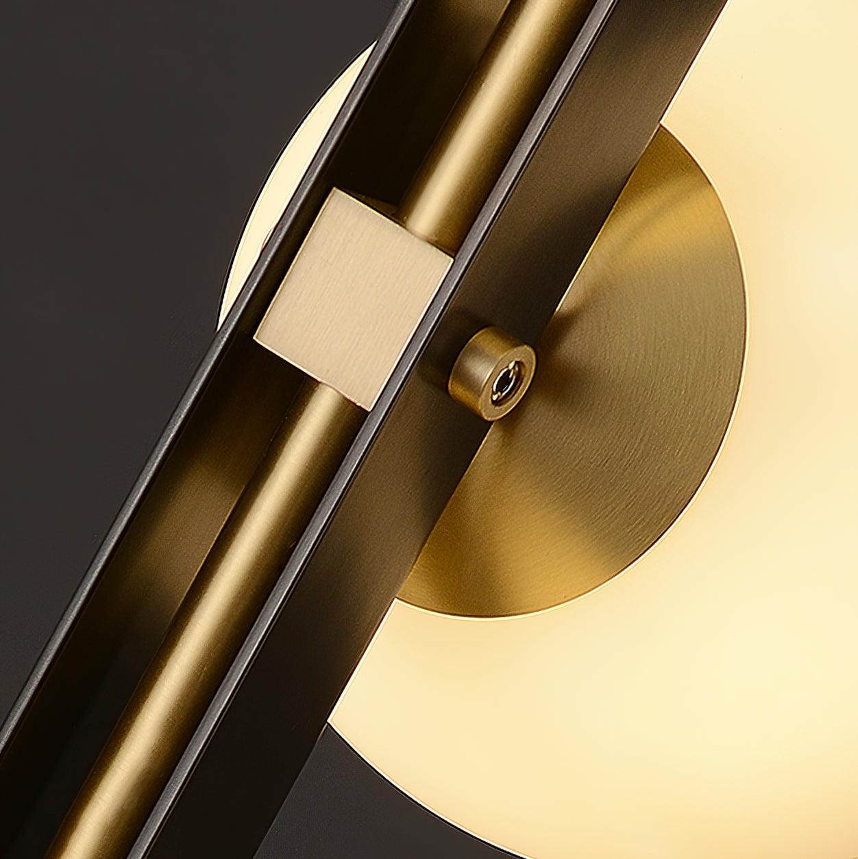 Planeta Wall Lamp