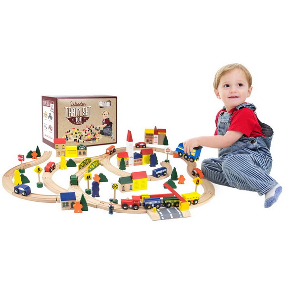 Brybelly Conductor Carl 100 Piece Wooden Train Set