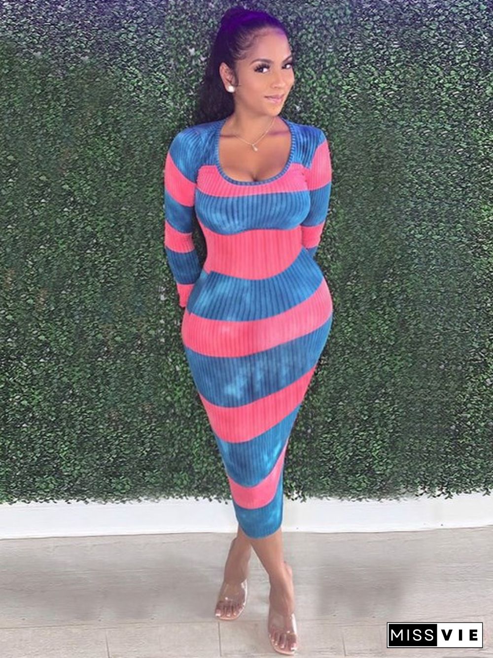 Ribbed Knitted Long Sleeve Striped Maxi Dress