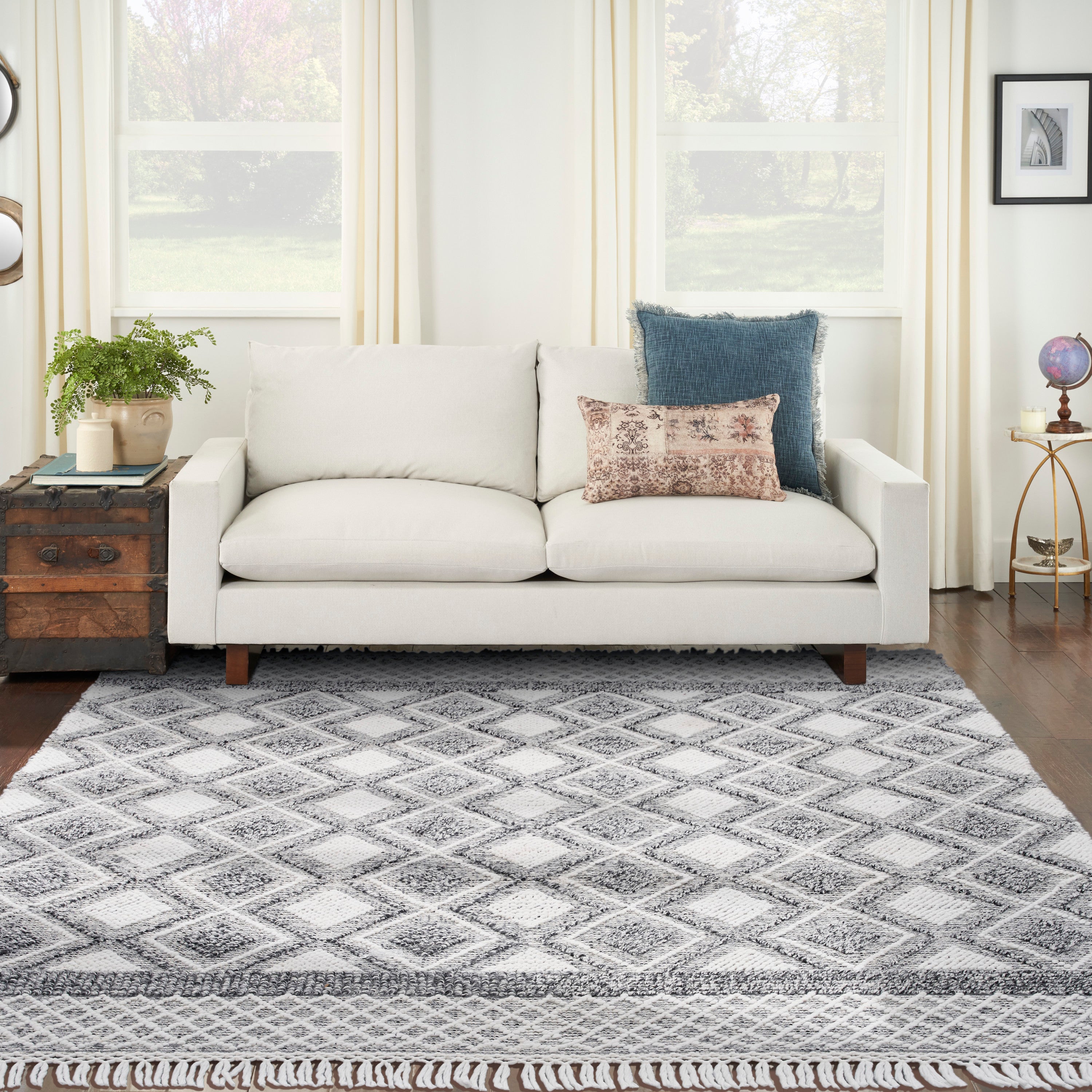 Series 3 Grey/Ivory Rug