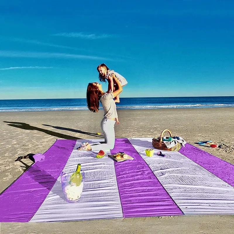 Lightweight Summer Family Waterproof  Sand Proof Beach Blanket Mat Compact Portable Pocket Picnic Beach Mat For Hiking Camping/