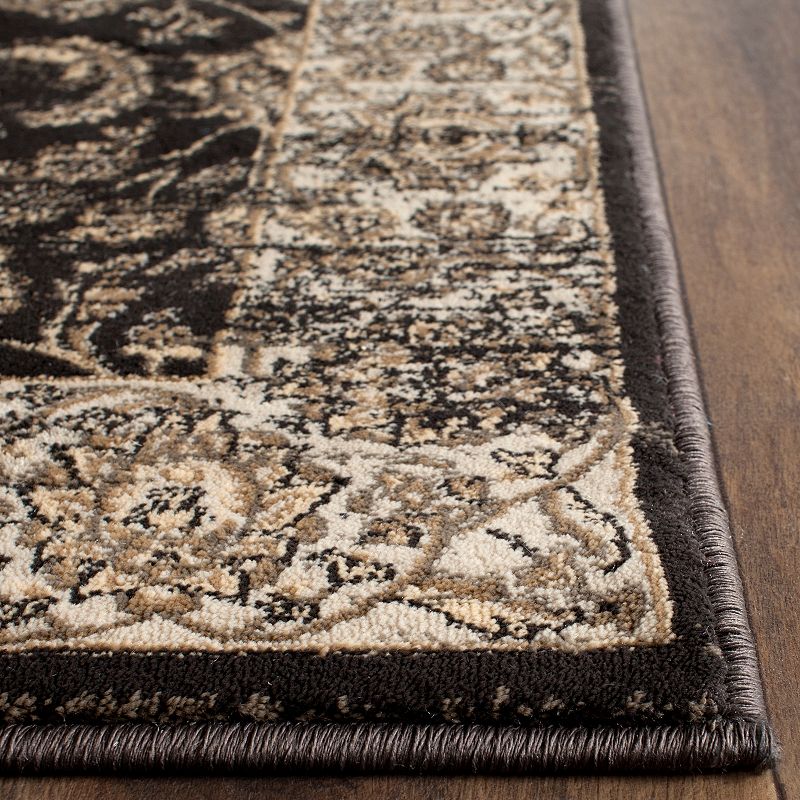 Safavieh Vintage Persian Nain Floral Rug