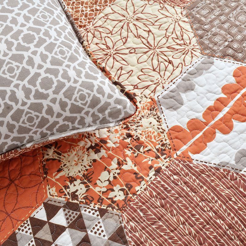 Lush Decor Briley Quilt Set