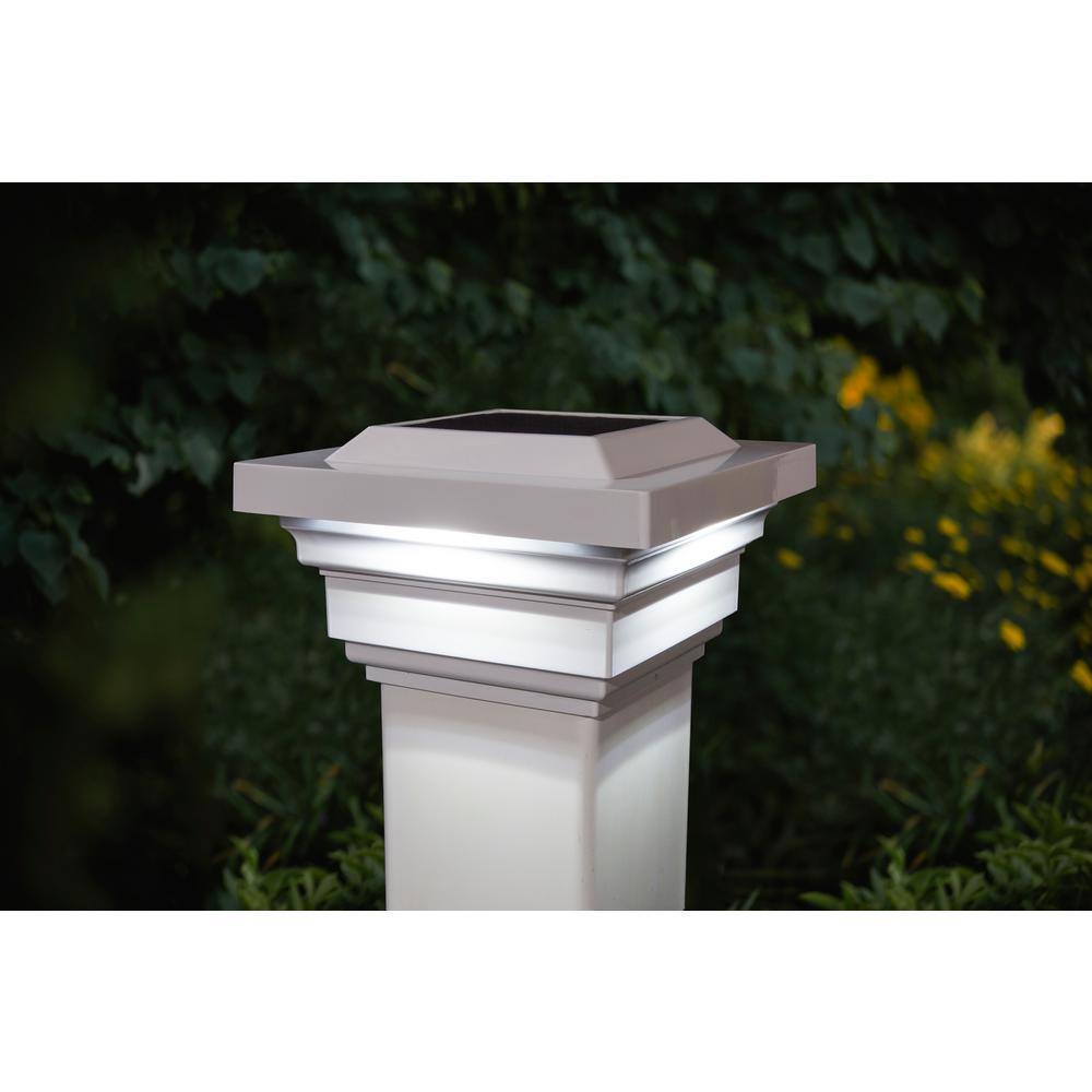 CLASSY CAPS Regal 4 in. x 4 in. Outdoor White Vinyl LED Solar Post Cap (2-Pack) SLO78W