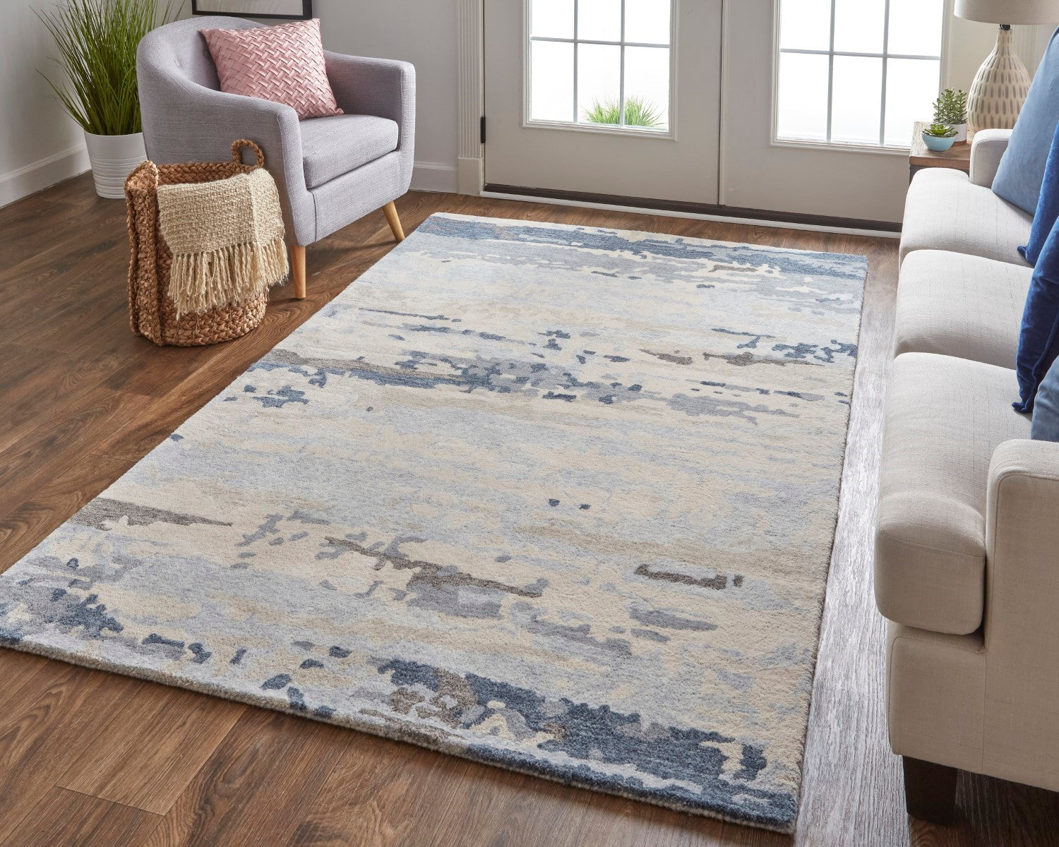 Calista Hand-Tufted Abstract Ivory Sand/Ice Blue Rug