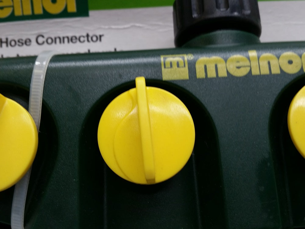 Melnor Four-Way Plastic Connector