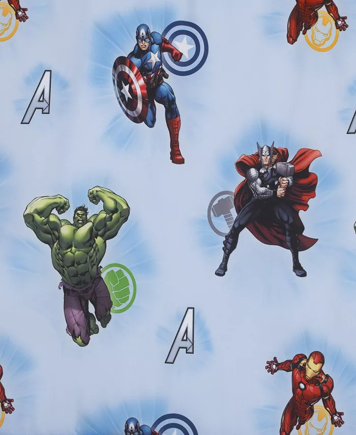 Marvel Avengers Fight the Foes Deluxe Toddler Nap Mat