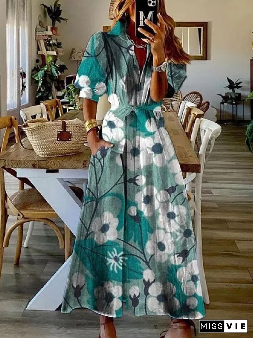 Women's Short Sleeve V-neck Graphic Floral Printed Maxi Dress