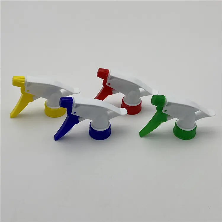 Plastic Nozzles For Sprayer Bottles 28/400 PP Material Fog Mist Spray Nozzle