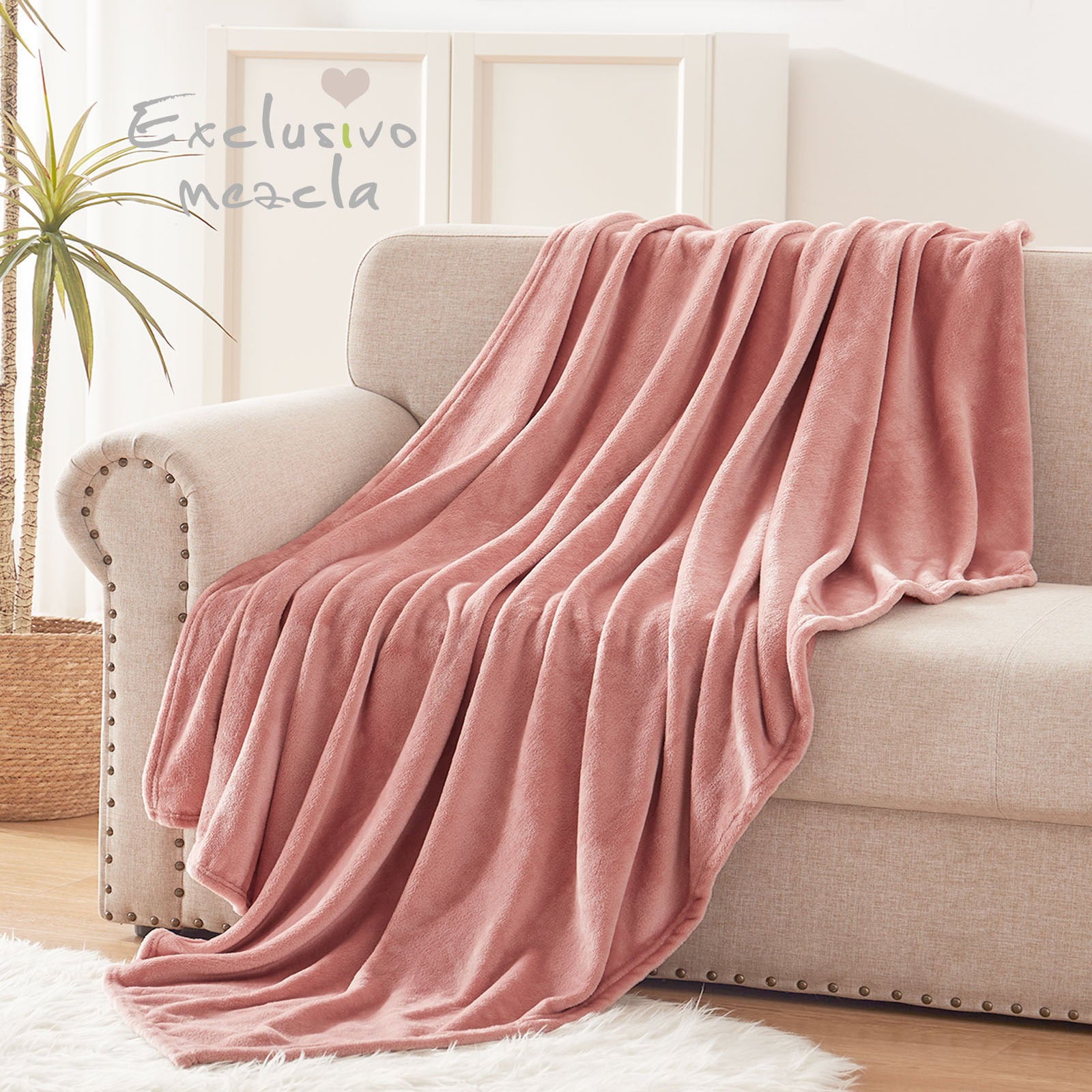 Exclusivo Mezcla Large Flannel Fleece Velvet Plush Large Throw Blanket – 50