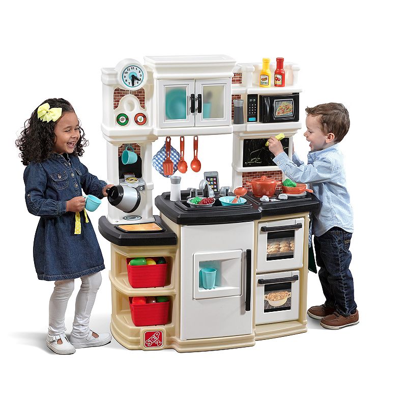 Step2 Great Gourmet Kitchen Pretend Playset