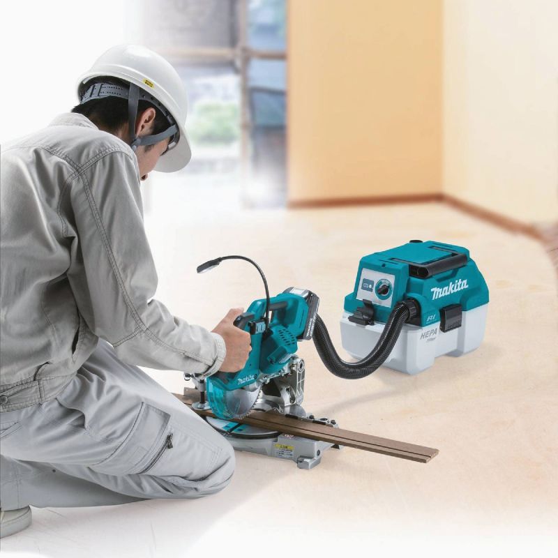 Makita 18V 2 Gal. Cordless Wet Dry Vacuum