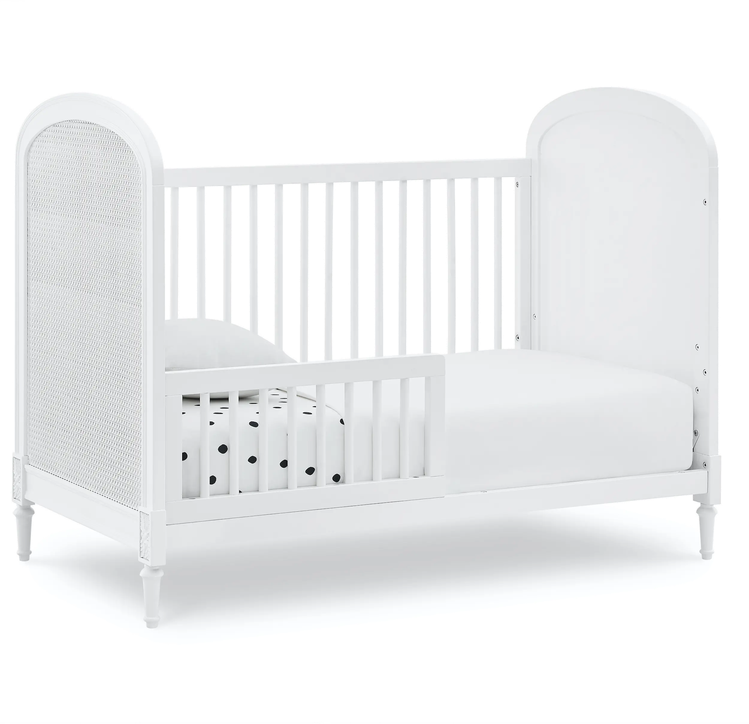 Madeline White 4-in-1 Convertible Crib