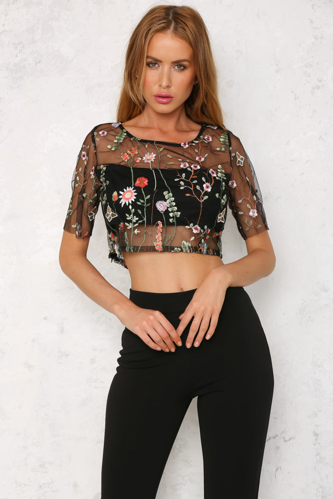 Omega Crop Top Black