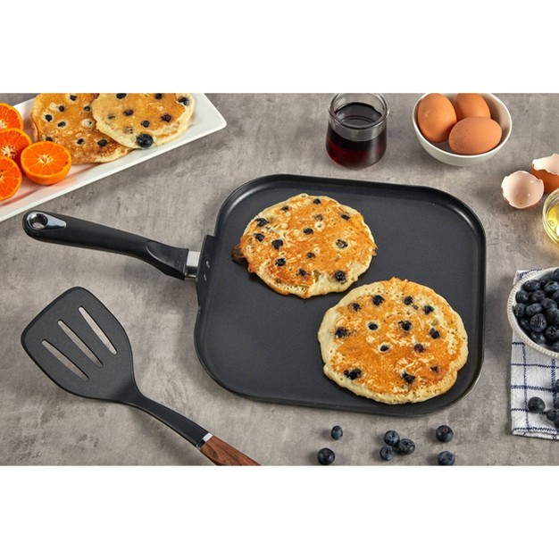 Bistro Line Square Griddle With Bakelite Handle