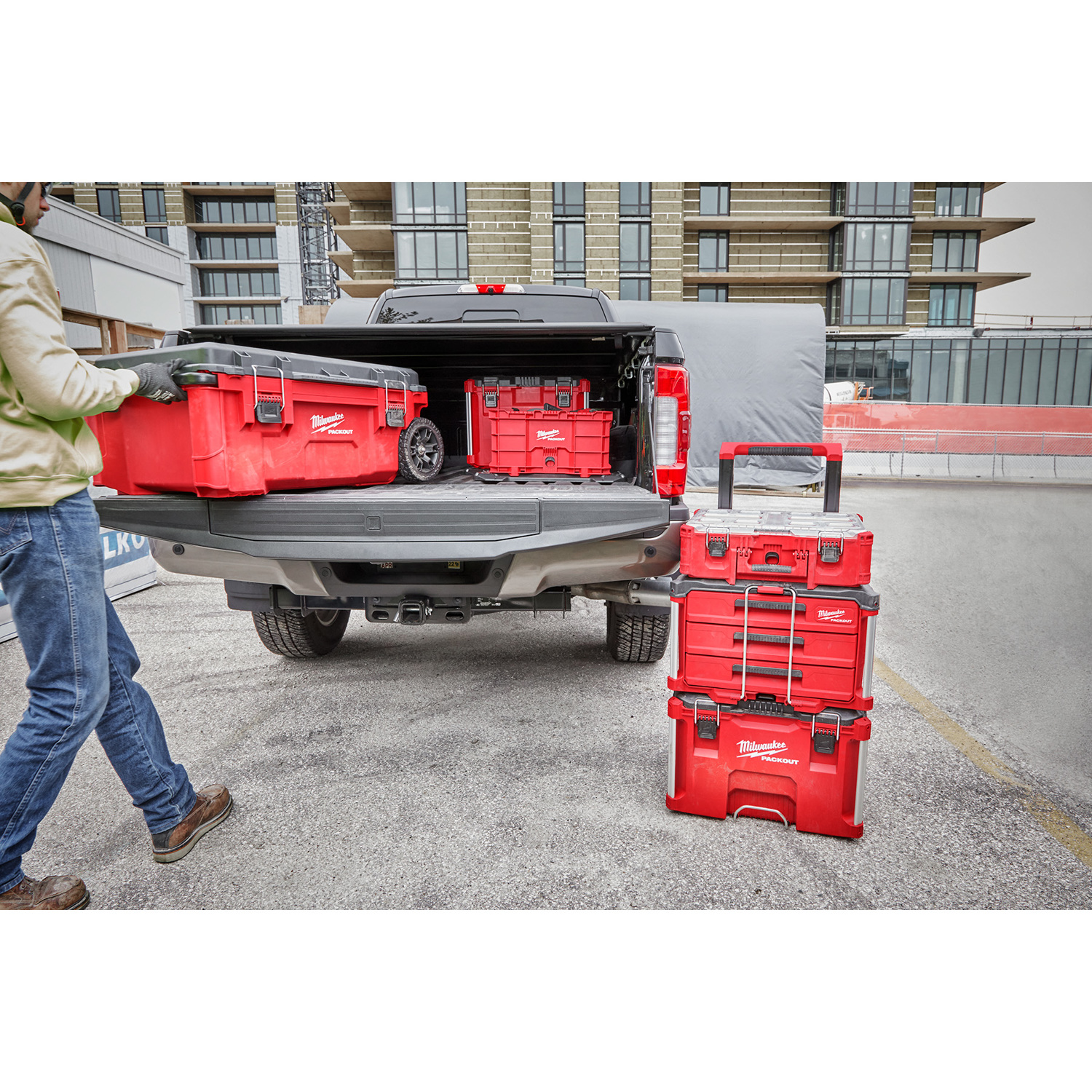 Milwaukee Packout 16.3 in. 3-Drawer Tool Box Black/Red