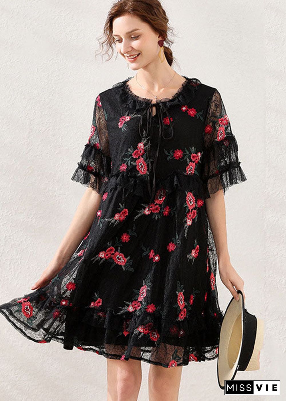 Women Black Embroideried Patchwork Lace Mid Dress Short Sleeve