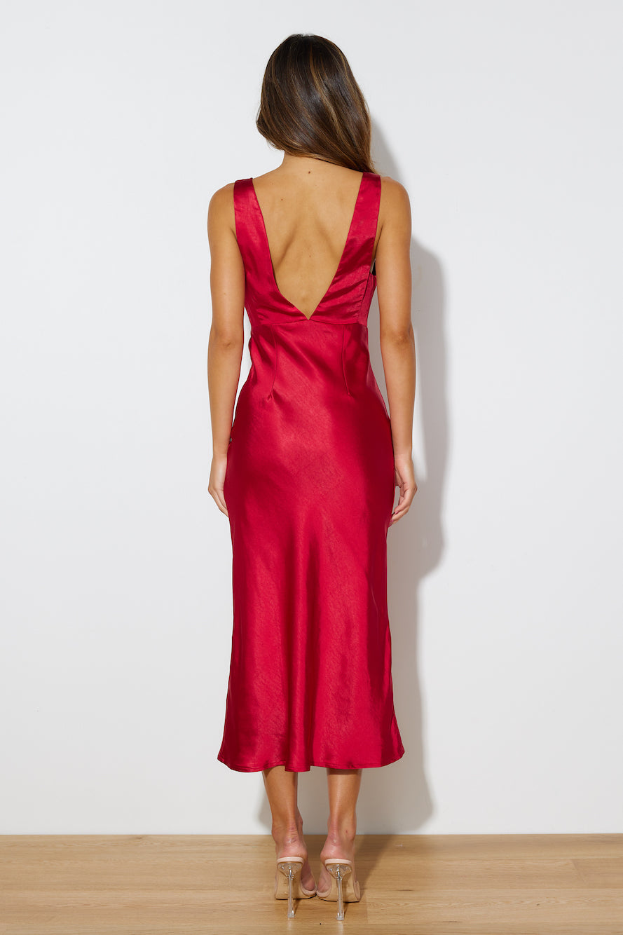 It's Showtime Midi Dress Red