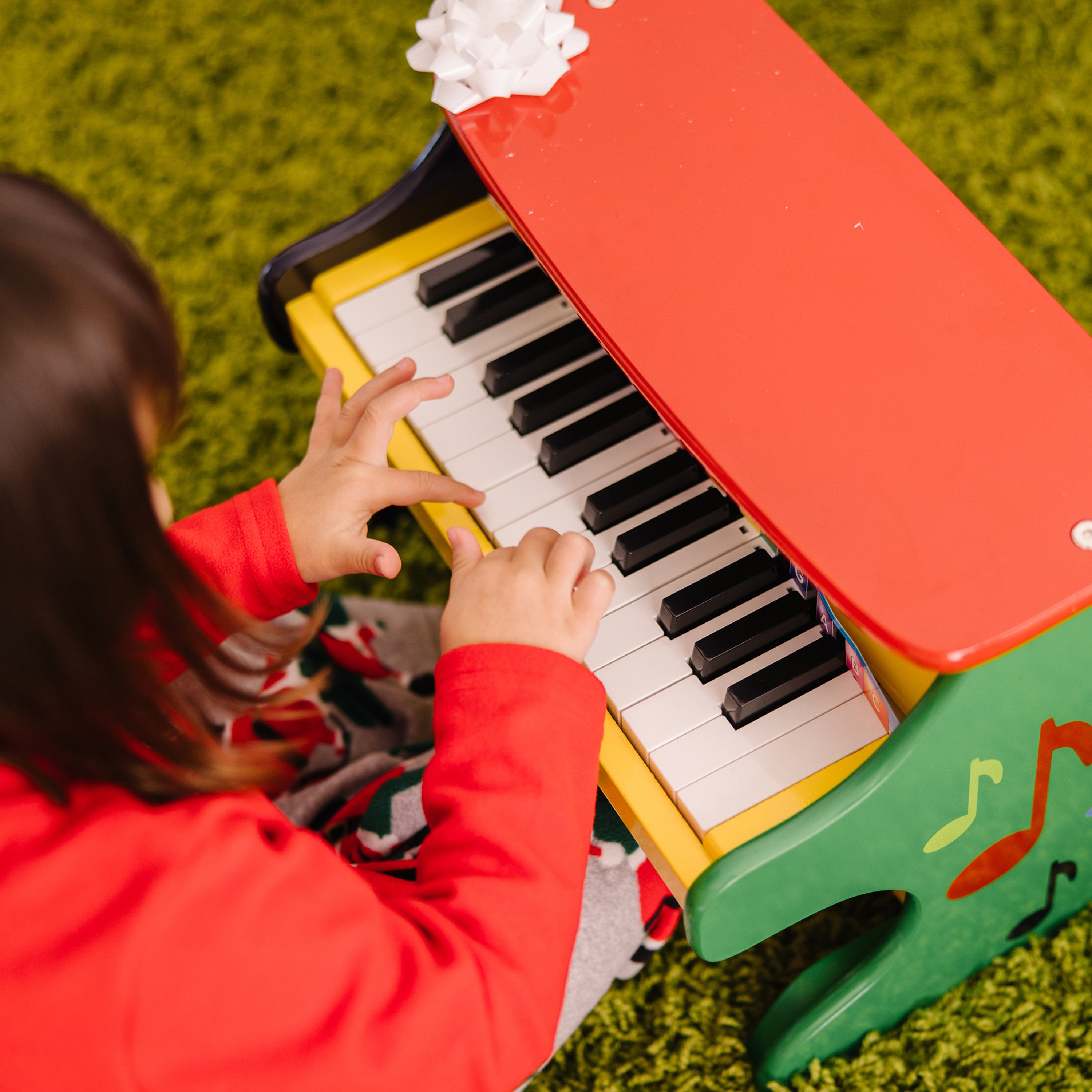 Melissa and Doug Learn-To-Play Toy Piano With 25 Keys and Color-Coded Songbook