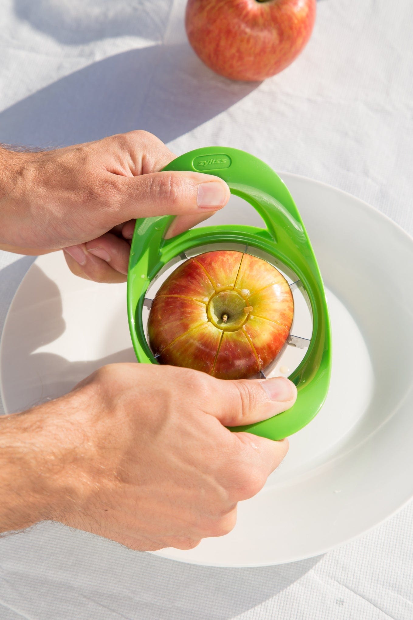 Apple Divider - Cutter, Corer and Slicer, Green