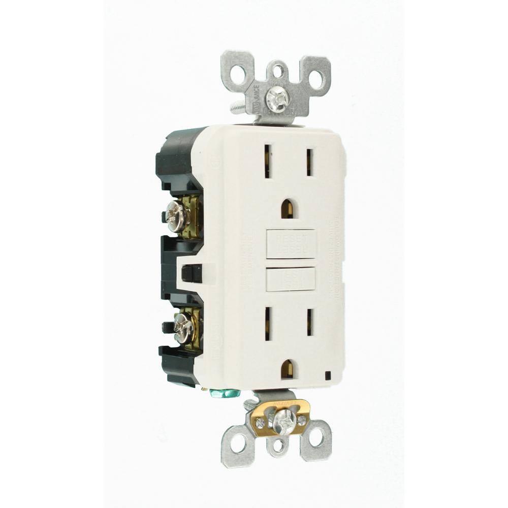 Leviton 15 Amp Self-Test SmartlockPro Slim GFCI Duplex Outlet White (3-Pack) M02-GFNT1-03W