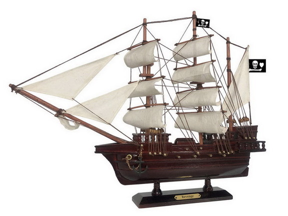 Handcrafted Model Ships Revenge White Sails 20 Woo...