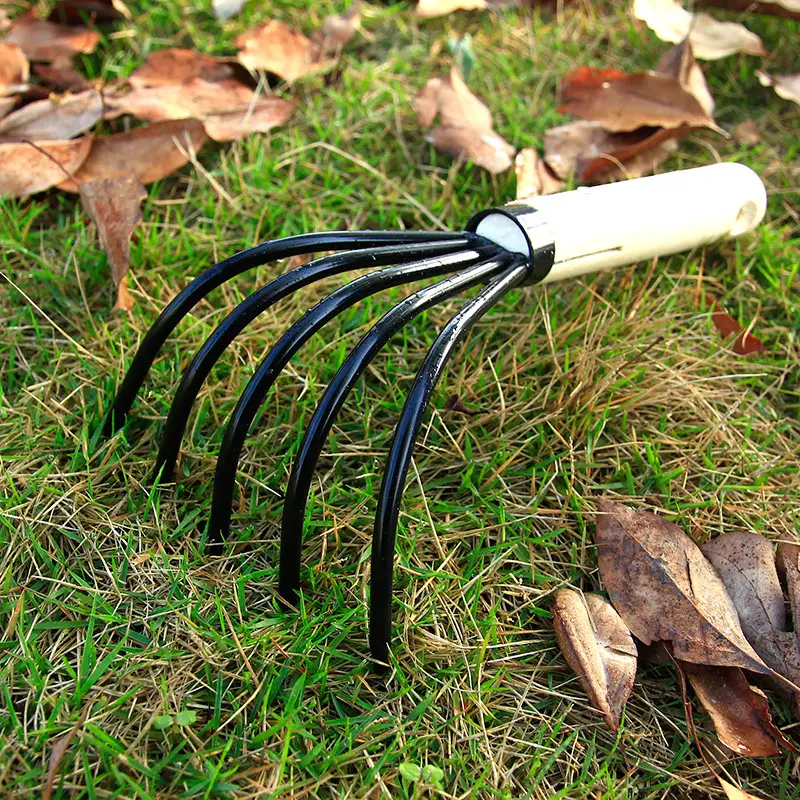 Hot Sale A3 Steel 5 Teeth Claw Rake Hand Rake with Ergonomic Non Slip wood handle Heavy Duty Tool