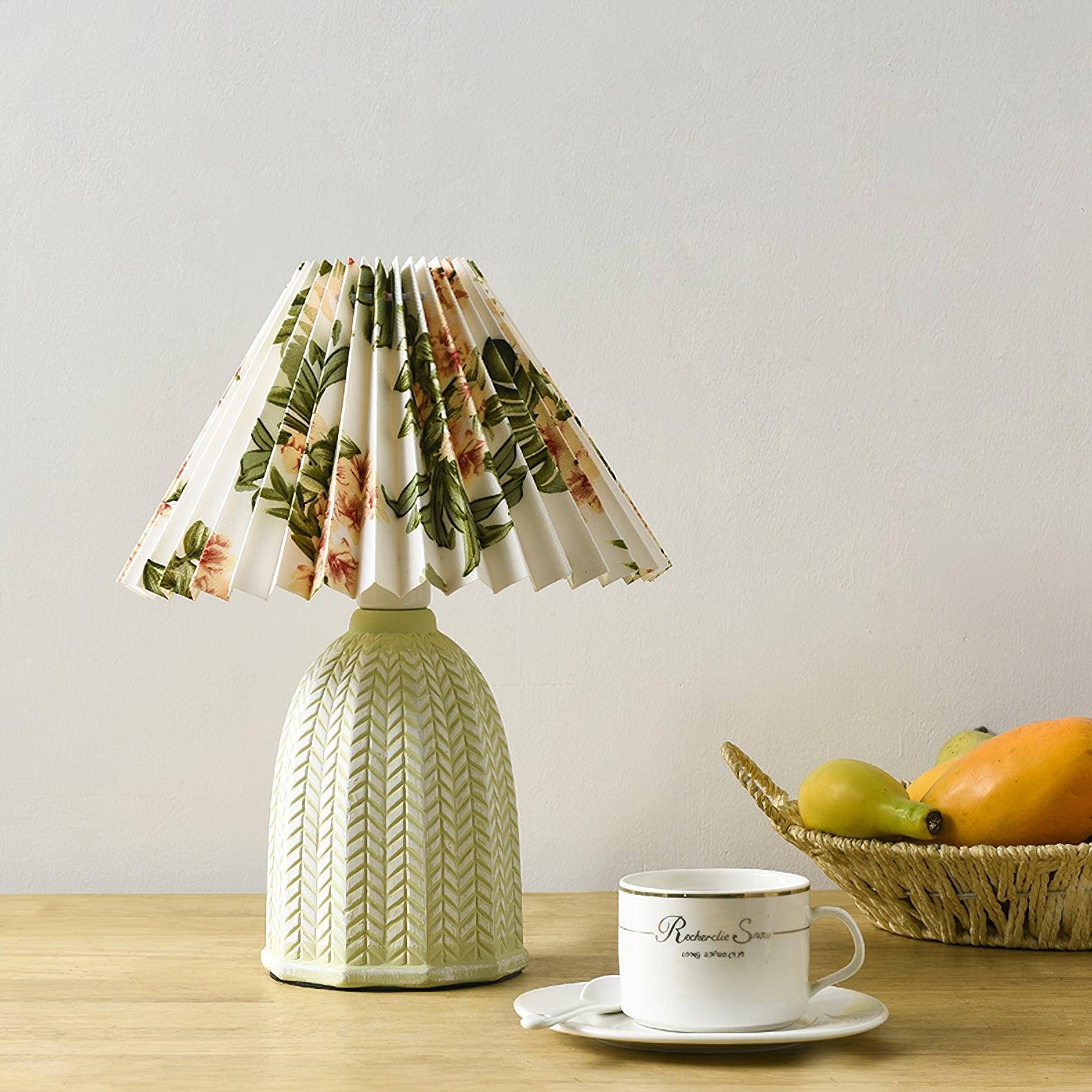 Vintage Pleated Table Lamp