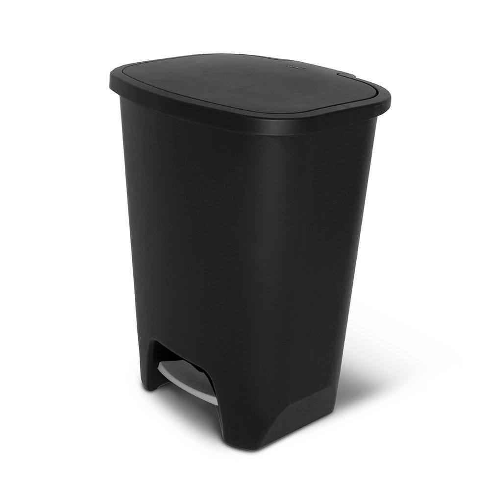 Glad 20 Gal. Black Step-On Plastic Trash Can with Clorox Odor Protection of The Lid GLD-74230-1