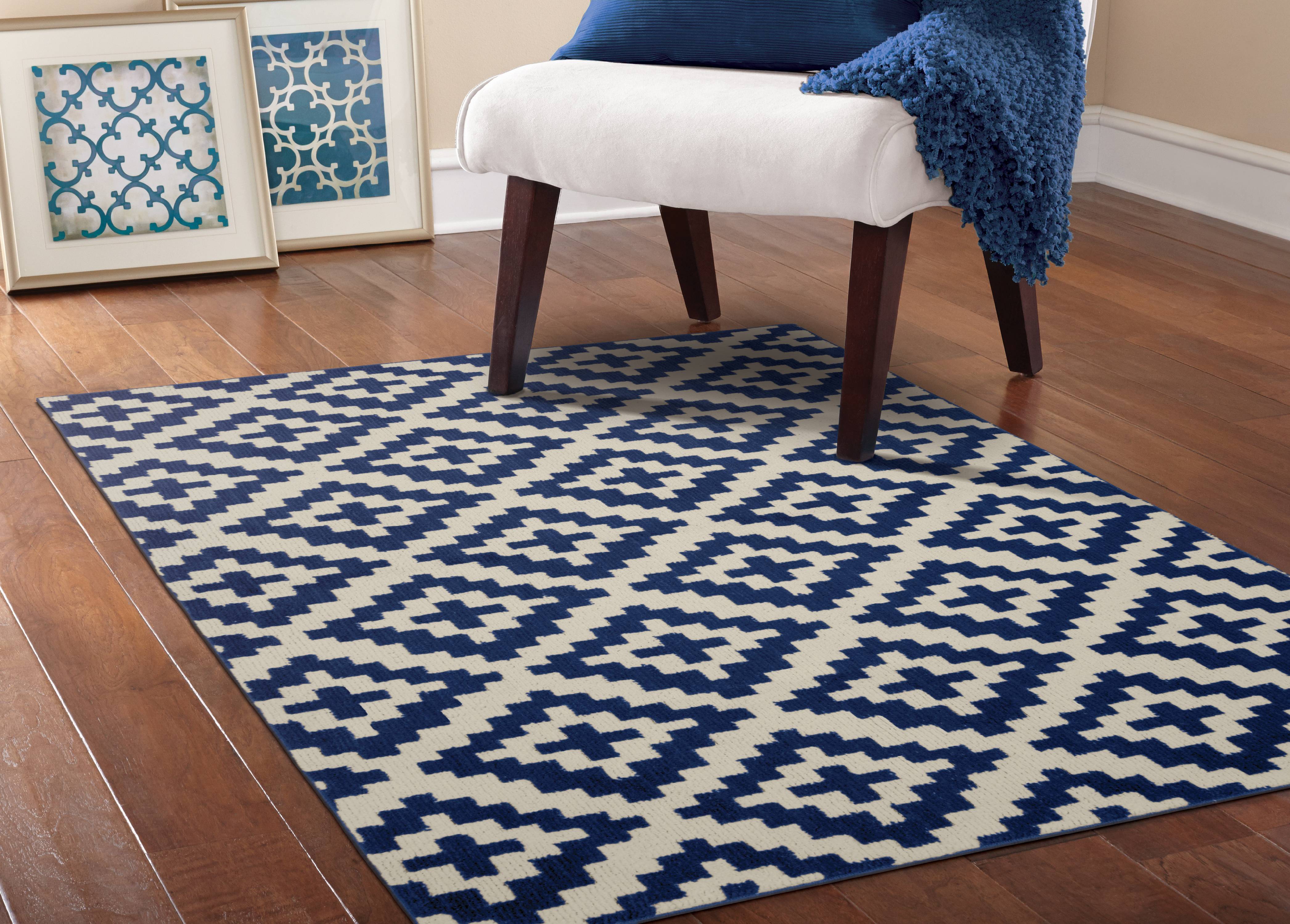 Garland Rug Southwest 5 ft. x 7 ft. Area Rug Indigo/Ivory