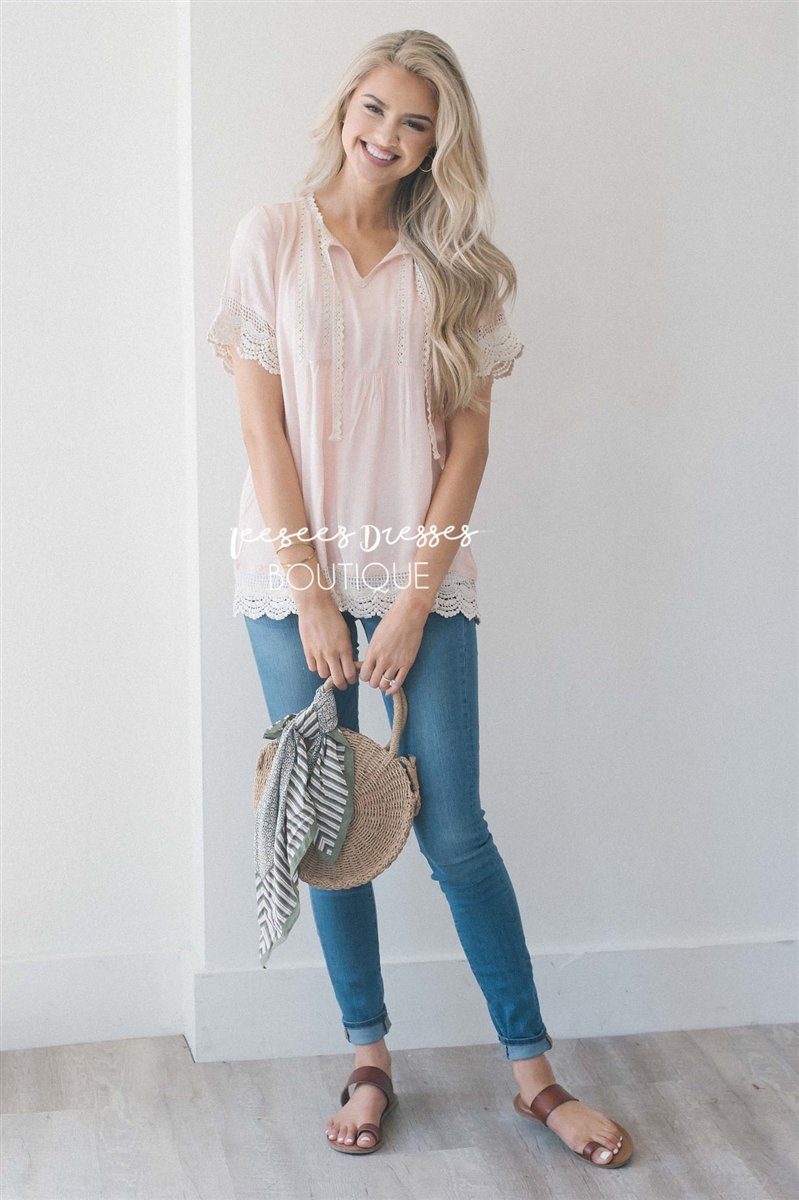 Baby Doll Lace Scallop Hem Blouse