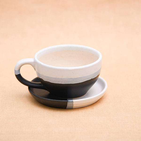 4.4 inch (11 cm) CP001 Cup Shape Round Ceramic Pot with Plate (White, Black)