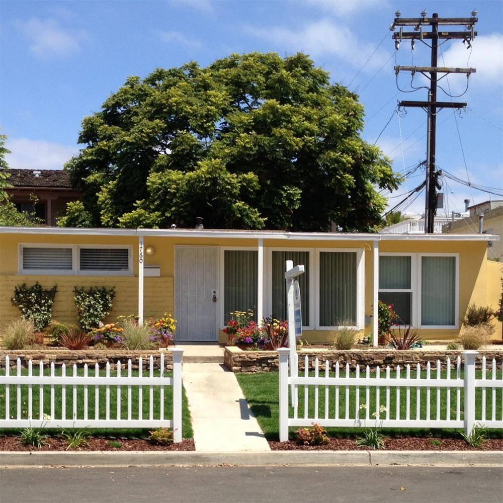 Weatherables Stratford 3 ft. H x 8 ft. W White Vinyl Picket Fence Panel Kit PWPI-1.5SC-3X8