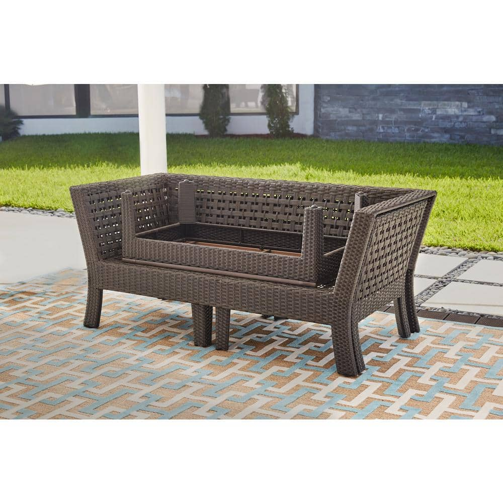 StyleWell Tyler 4-Piece Steel Wicker Outdoor Patio Conversation Set with Cover and Beige Cushions 710.197.000