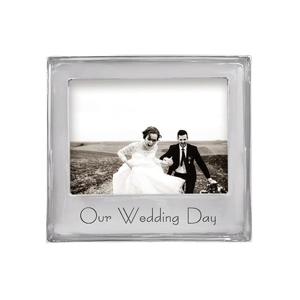 Mariposa  Our Wedding Day Signature 5x7 Frame