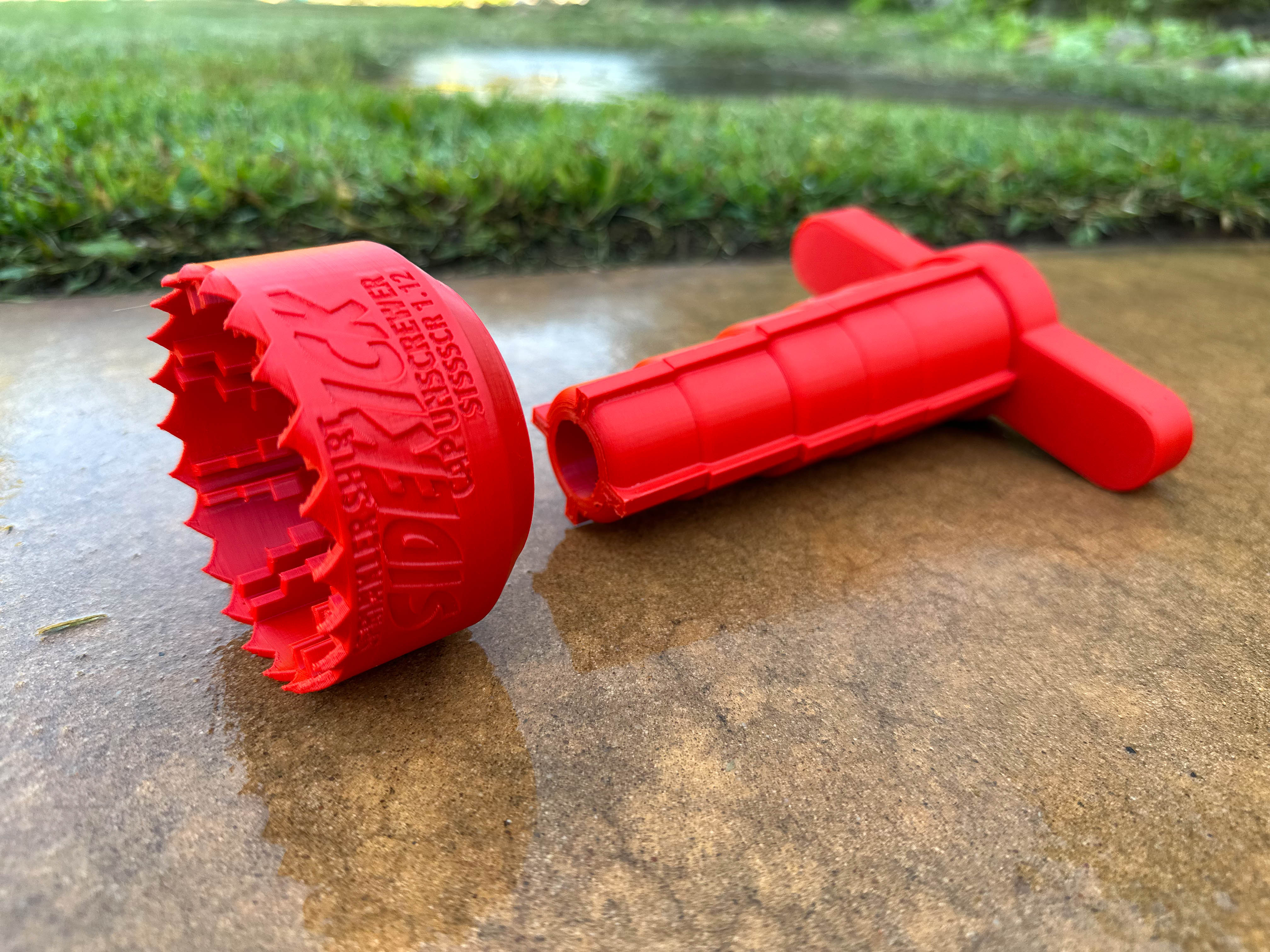 Sprinkler Head and Irrigation Removal and Replacement 4-in-1 Tool， Replace Your Sprinklers Without Digging in Under 2 Minutes， Removes All Major Brands Rainbird， Toro， Orbit， Hunter， K-Rain， Irritrol