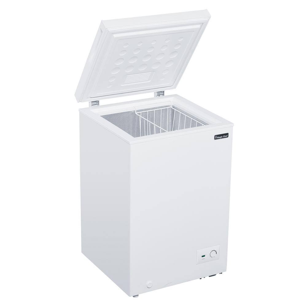 Magic Chef 3.5 cu. ft. Manual Defrost Chest Freezer in White HMCF35W5